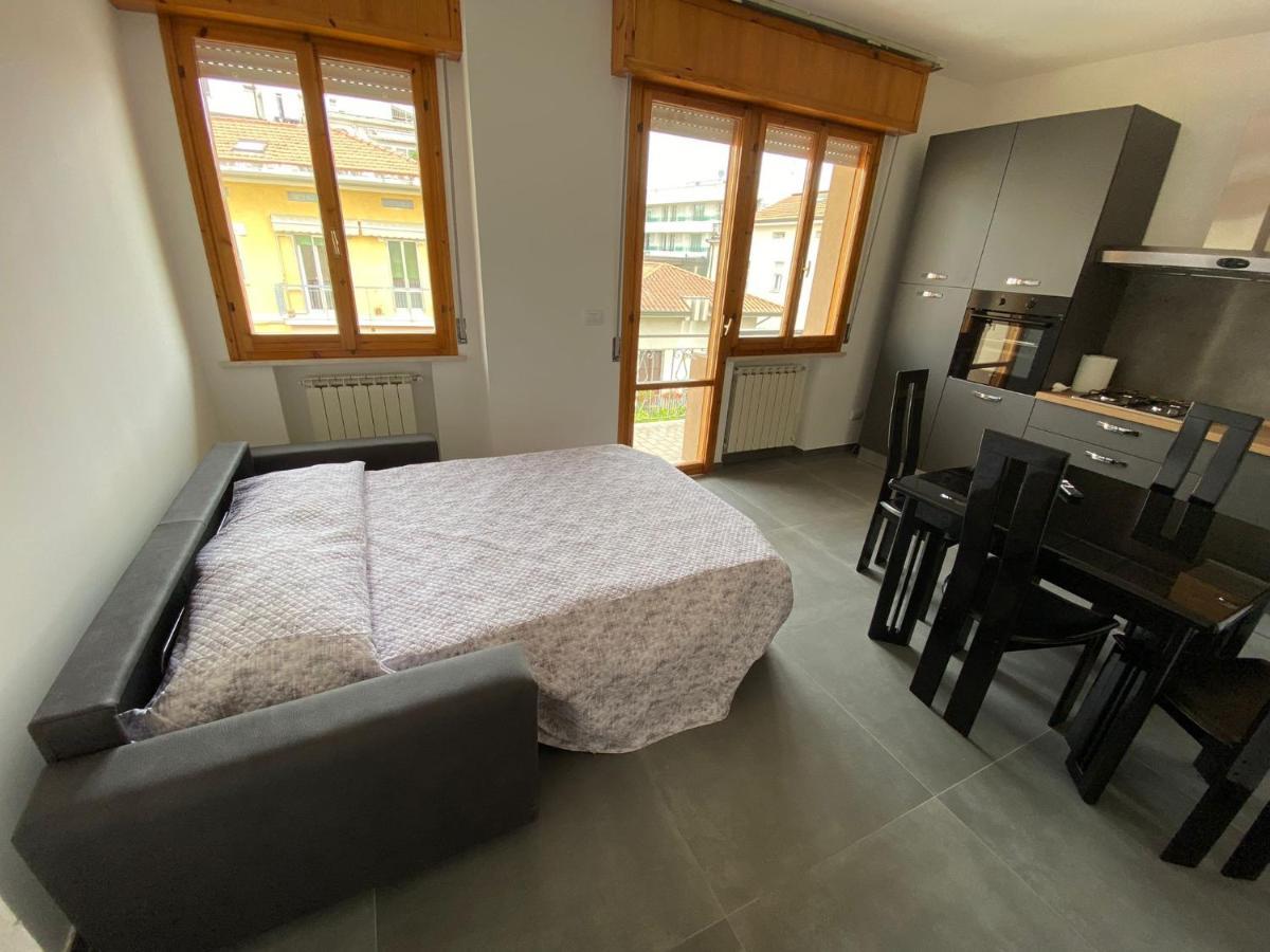 Apartamento Con Posto Auto Privato A Marina Centro Mare Rímini