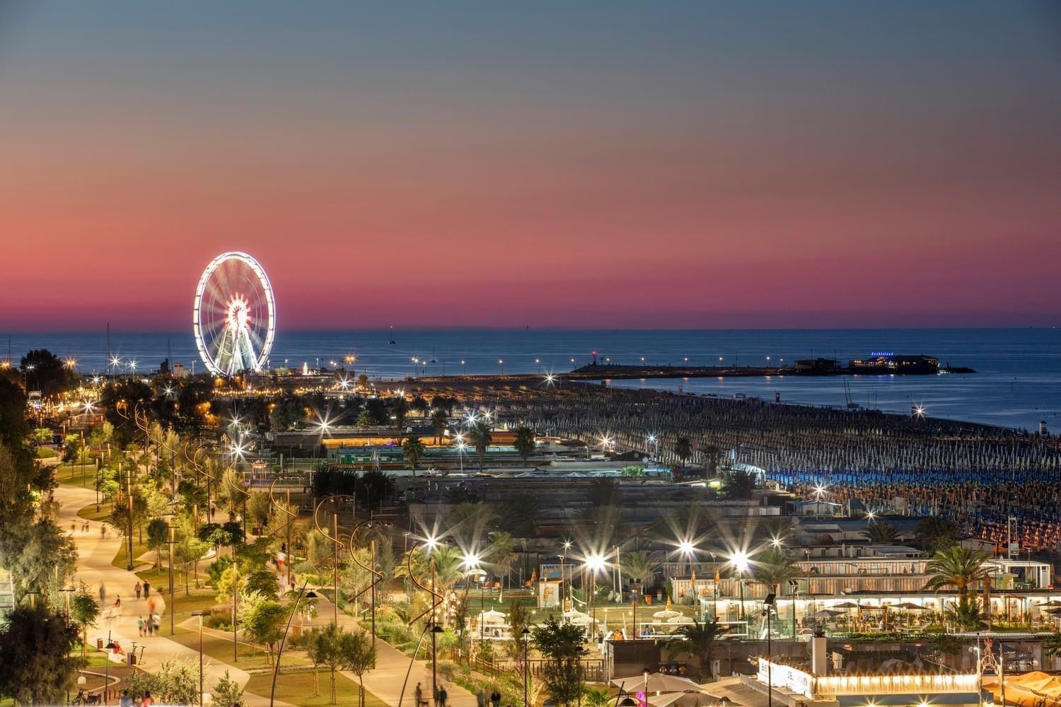 Apartamento Con Posto Auto Privato A Marina Centro Mare Rímini